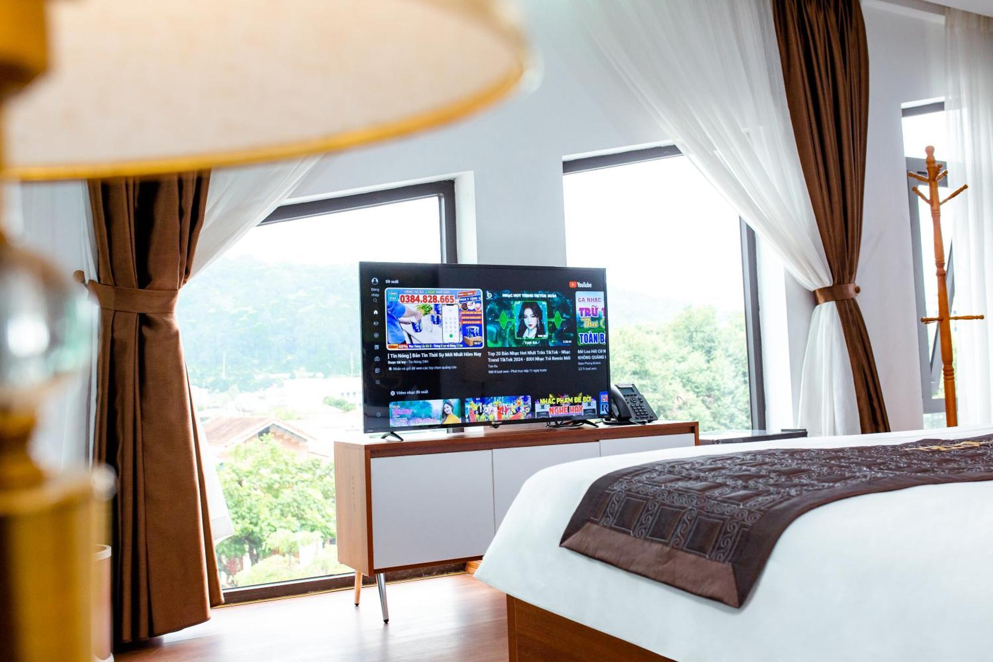Big Hotel Лао Кай Екстериор снимка